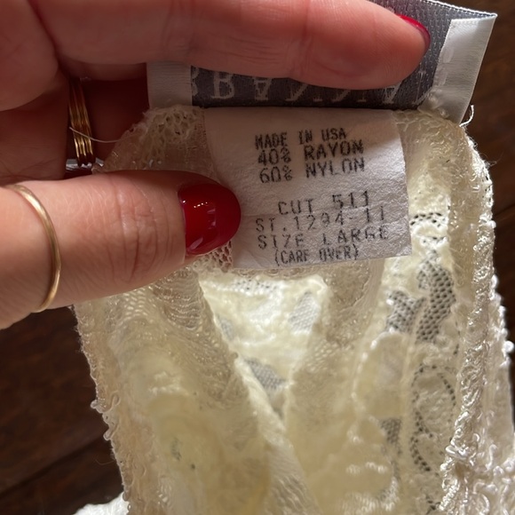 Vintage White Lace Short Sleeve T Shirt Blouse Size Medium - Picture 6 of 6